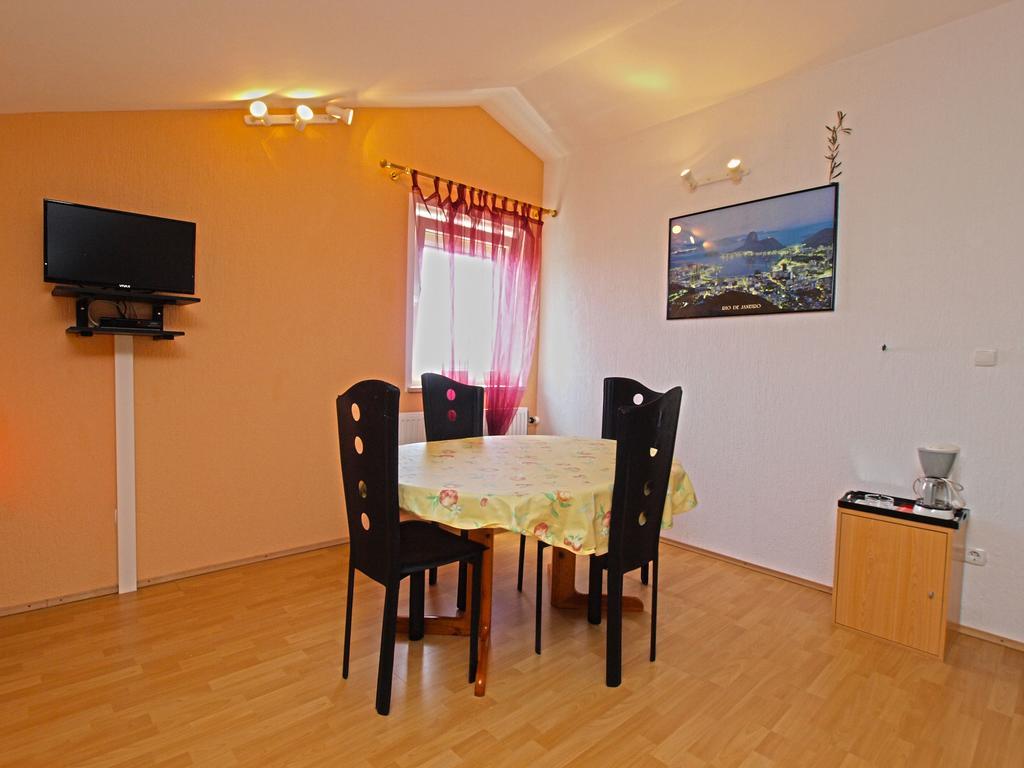 Apartments Denis 19 Фажана Экстерьер фото