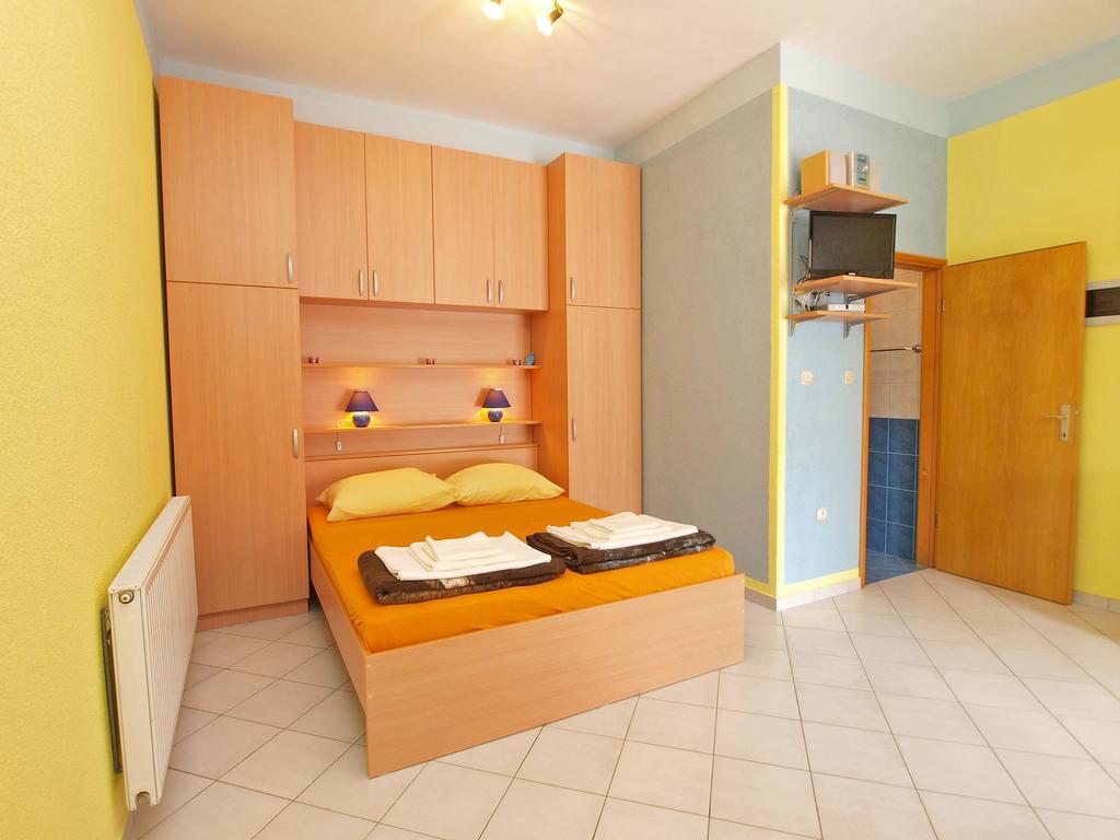 Apartments Denis 19 Фажана Экстерьер фото